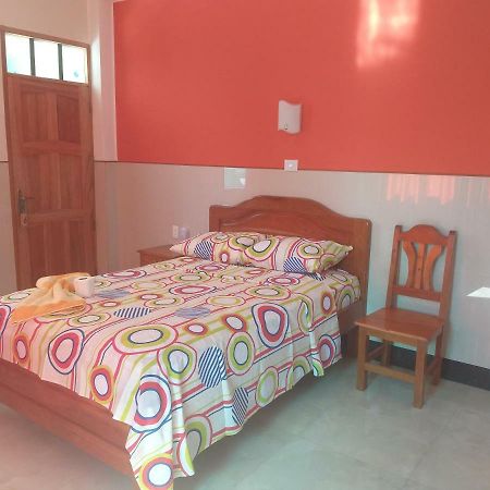 Hotel Tacuaral 鲁雷纳瓦克 外观 照片